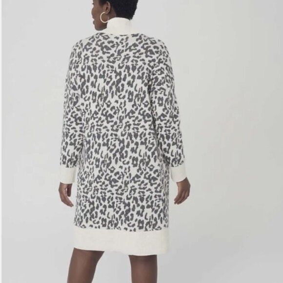 Ann Taylor Loft turtleneck animal print sweater dress - Picture 2 of 8